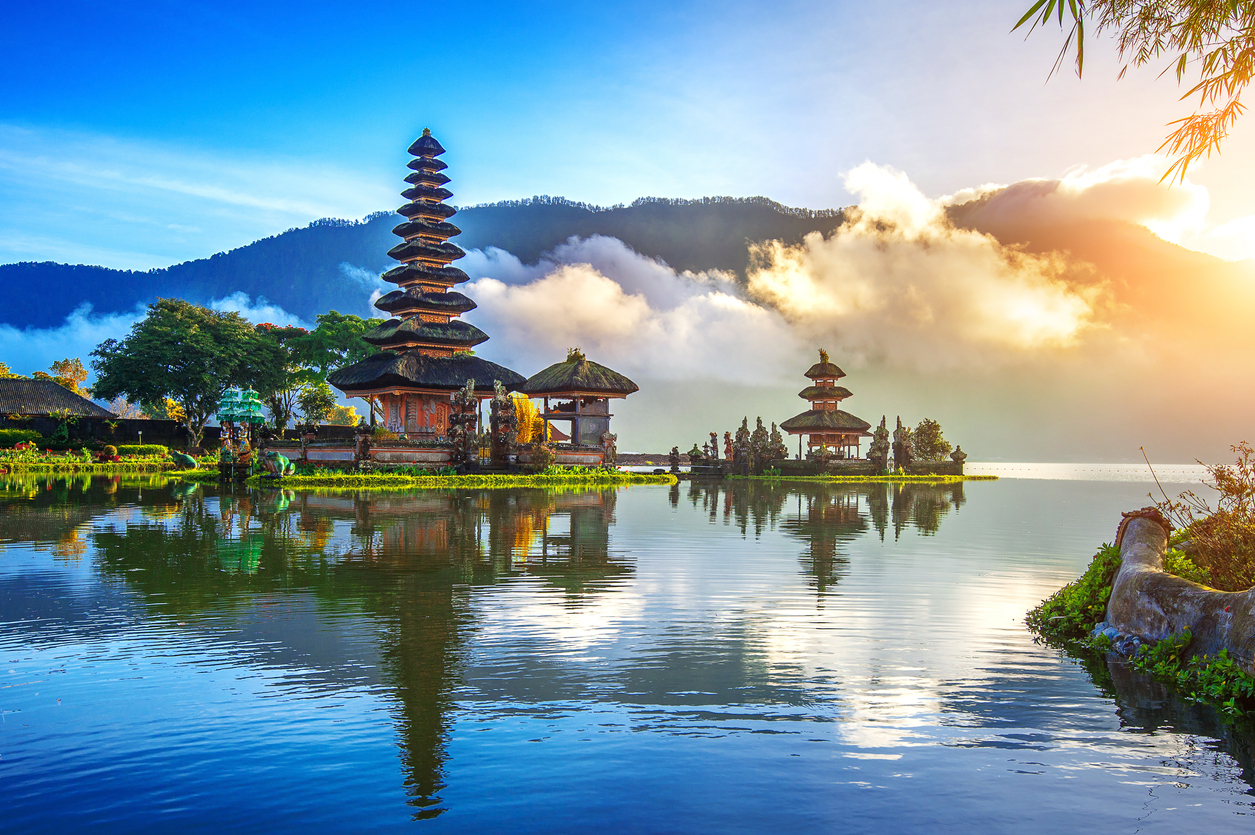 10 Breathtaking Places To Visit in Asia Before You Die